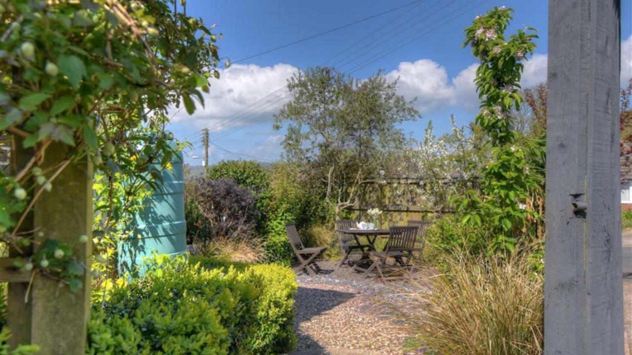 Yonder View Villa Lyme Regis Kültér fotó